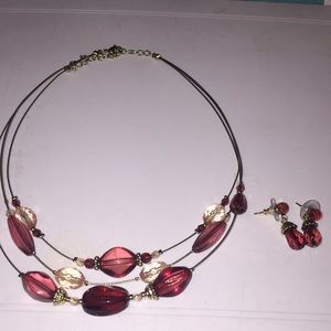 Adjustable length necklace and earrings set